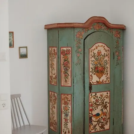 Bergauf 아파트 그로살